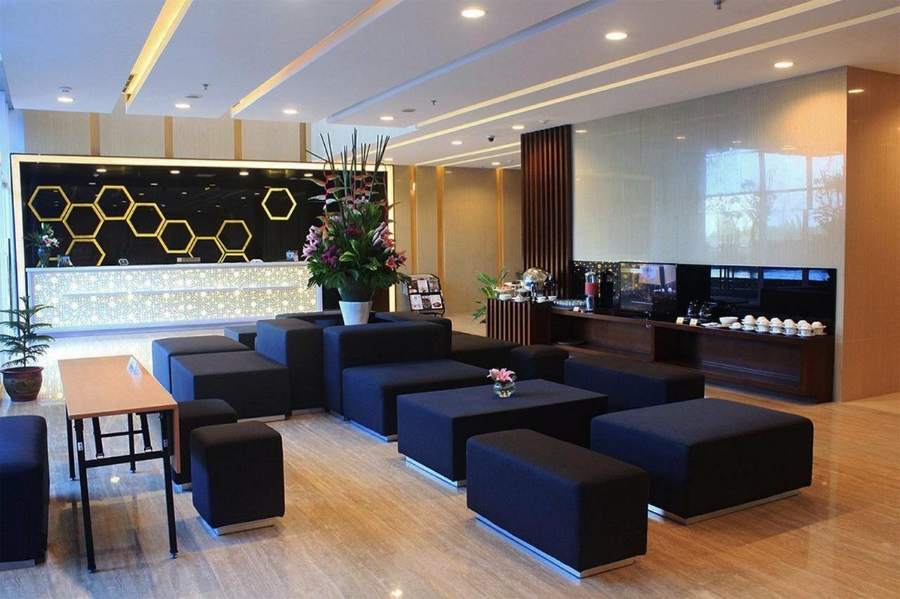 Western Premier The Hive 4*